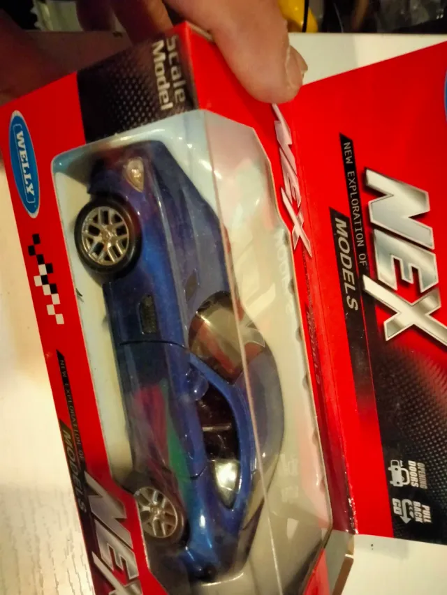 Welly NEX 1/36 Mercedes-Benz AMG GT