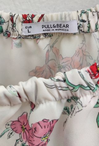 Blusa Pull and Bear floral