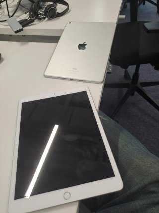 iPad 8ª Gen (2020) 32GB Gris Espacial