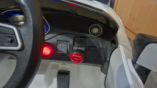 Coche eléctrico Audi TT RS infantil