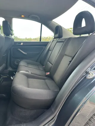 Volkswagen Bora 1.9 tdi GARANTÍA