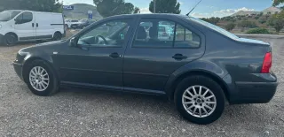 Volkswagen Bora 1.9 tdi GARANTÍA