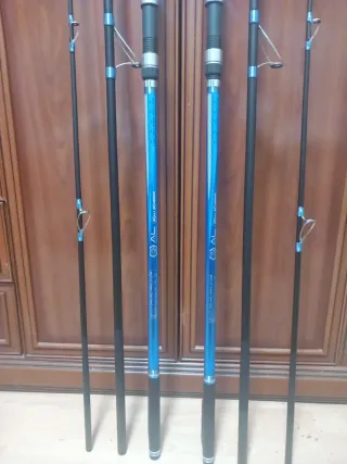 Cañas Surfcasting Kalikunnan Redgate, con funda.