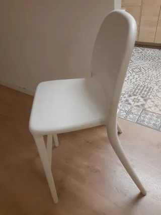 Silla alta Ikea blanca