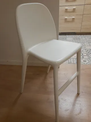 Silla alta Ikea blanca