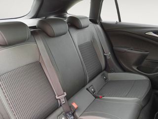 Opel Astra Design & Tech