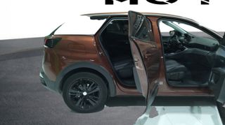 Peugeot 3008 PureTech 130 Allure EAT8 96 kW (130 CV)