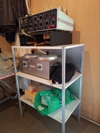 Carrito para Aparatos Estética.