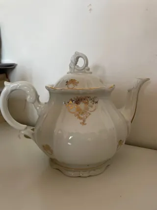 Servizio da tè porcellana bianca decori oro