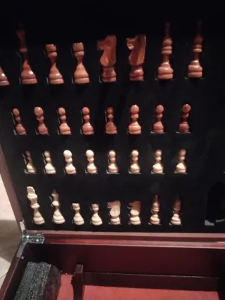 Ajedrez con caja