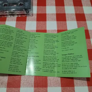 Radio Futura - Veneno en la Piel