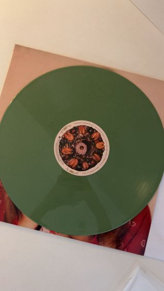 Fruitcake Vinilo Sabrina Carpenter Verde