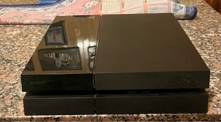 PlayStation 4 500GB Nera con 2 controller