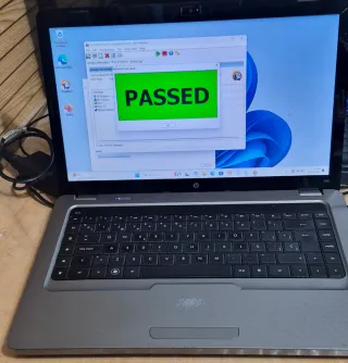 Portátil HP Core i3 + Maletín
