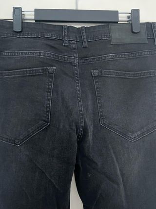 Pantalones vaqueros negros hombre