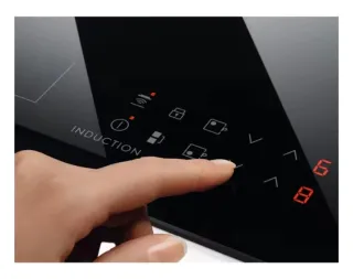 Placa vitroceramica inducción Electrolux LIT60336