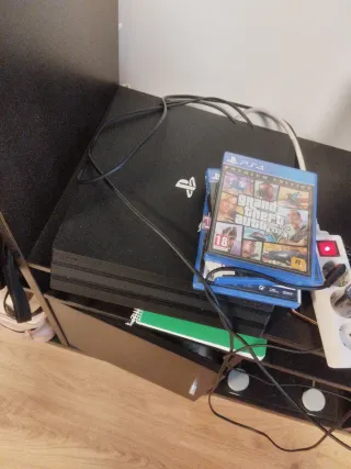 PS4 (PlayStation 4) Negra