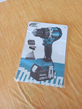 Cartello pubblicitario trapano Makita 18V