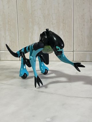 Figura Ben 10 Omniverse XLR8 Cartoon Network 2007