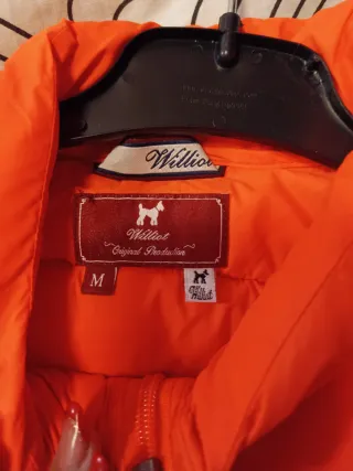 Chaleco naranja acolchado plumas