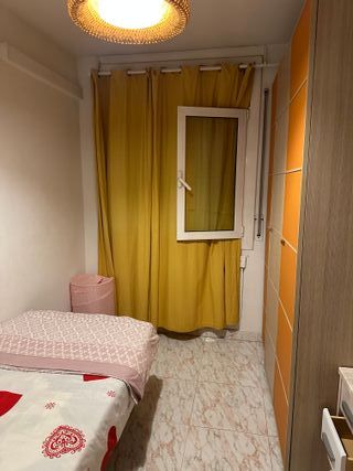 Piso compartido con chicas