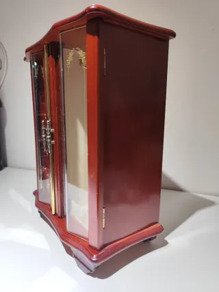 Joyero El Corte Inglés con música