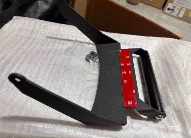 Soporte GPS Honda XADV 750 (21-23)