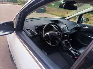 Ford Grand C-MAX  2.0 Tdci Titanium 2014