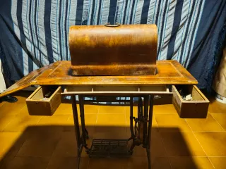 Máquina de coser antigua SIGMA