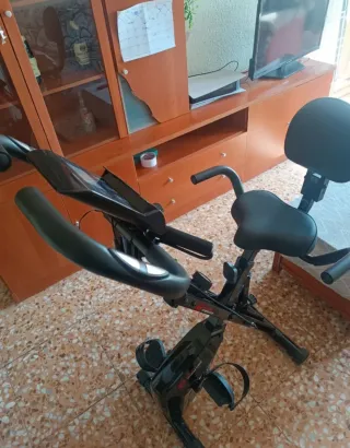 Bicicleta Estática Home Fitness Code