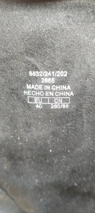 Botines tacón ancho T-40 'Stradivarius' nuevos