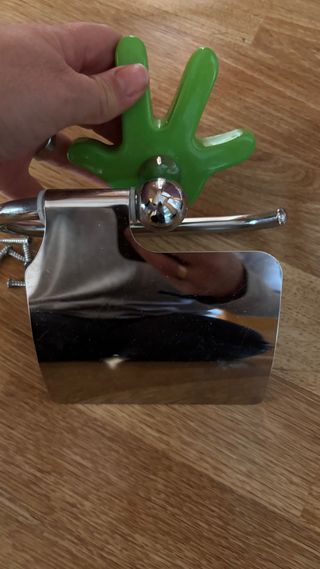 Accesorios baño infantil/juvenil mano