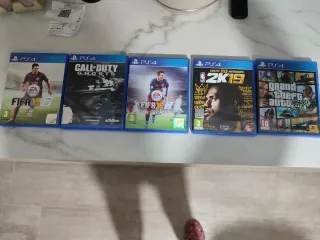 PS4 Juegos: FIFA 15, Ghosts, FIFA 16, 2K19, GTA V