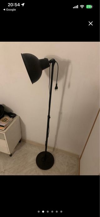 Lampada da terra nera Ikea