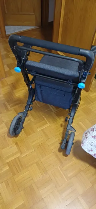 Andador Carro Plegable con Asiento