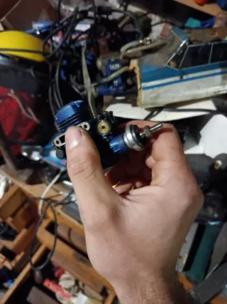 2 Motore O.S. Max LA 10 per aeromodelli