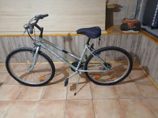 Bicicleta Orbea mujer casi nueva