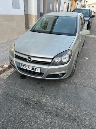 Opel Astra 2005