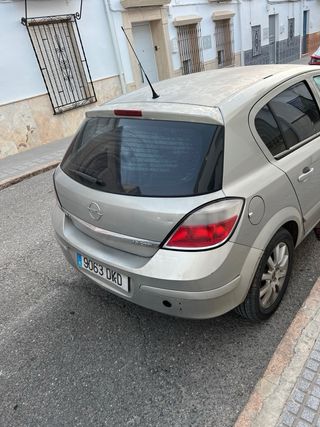 Opel Astra 2005