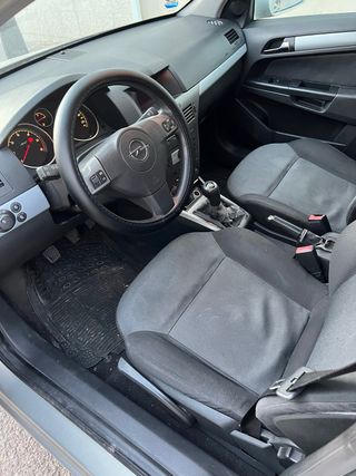 Opel Astra 2005
