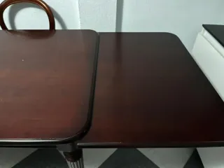 Mesa de comedor extensible de madera