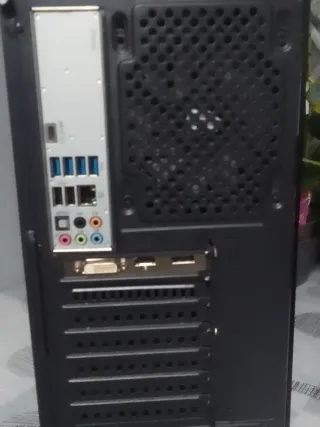 PC Gaming Ryzen 5 SSD