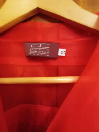 Chaqueta fiesta transparente roja