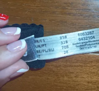 Sujetador de encaje negro