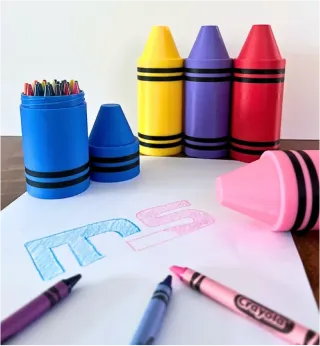 Estuche/Lapicero Crayon Gigante