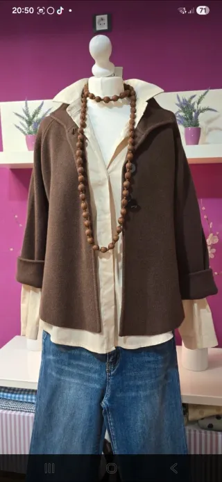 Chaqueta punto viscosa marrón chocolate