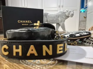 Bolso Chanel Negro con Correa y Monedero