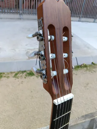 Guitarra Admira Irene