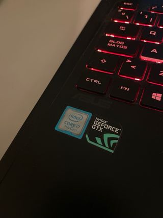 ASUS ROG Strix GL553VD | Gaming & Edición