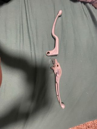 Manetas de moto plateadas